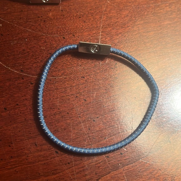 Lululemon Hair ties - Picture 2 of 3